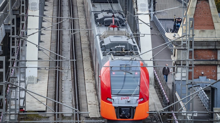 Сбой на МЦК в Москве 5 мая: что случилось, почему не ходят поезда