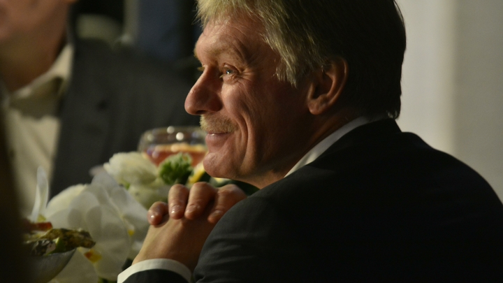 В Кремле объяснили, когда в России полностью отменят QR-коды