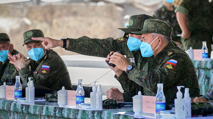 Это было очень круто: О чём Шойгу и Михалков говорили с Соловьёвым