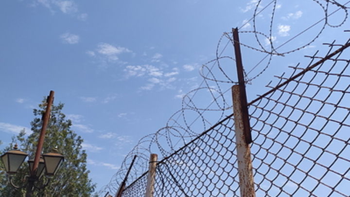 Жители Искитима выступают против открытия исправительного центра ГУФСИН рядом с домами