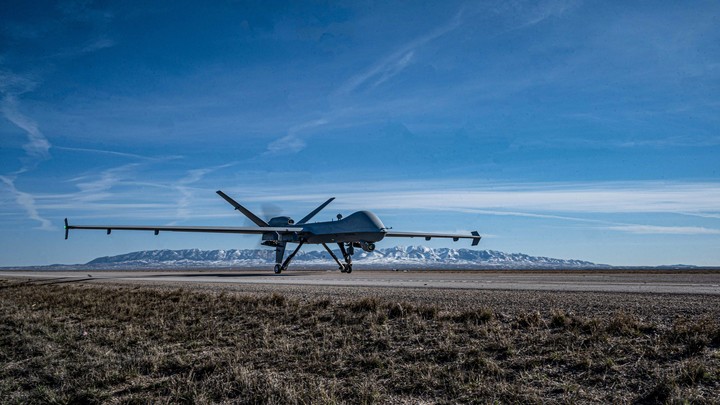 В Сирии русский истребитель повредил американский дрон – ВВС США