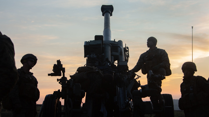 Переданные Украине гаубицы M777 увозят обратно в Польшу