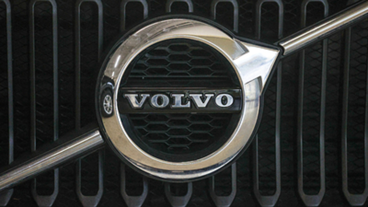 Новосибирский банкир Игорь Ким получил контроль над имуществом Volvo в России