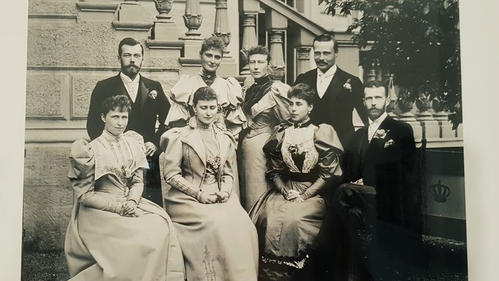 Семейная встреча в Дармштадте в 1894 год. Фото из архива Евгения Криницына