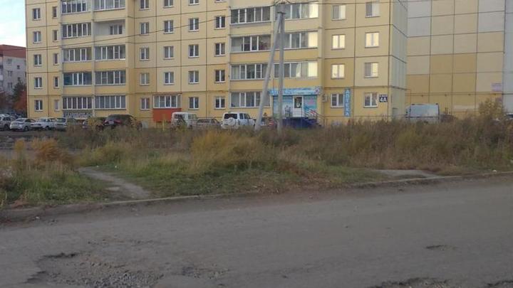 В Кургане водитель сбил девушку и сбежал с места аварии