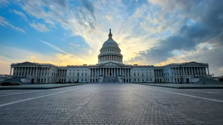 Сенат США отклонил ограничение военных полномочий Трампа в Иране