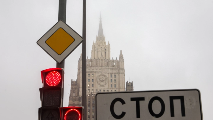 Словакия присоединится к новым санкциям против России Словакия присоединится к новым санкциям против России