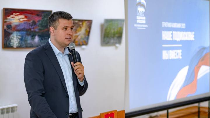 Депутат Госдумы Толмачёв встретился с жителями Ивантеевки