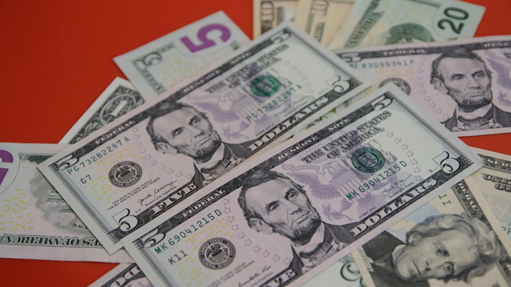 Путину удалось спасти Россию от финансового диктата Запада - экс-советник Пентагона