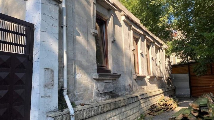 Мэрия остановила незаконную стройку в центре Кишинева