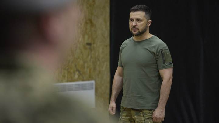 Бывший американский разведчик заявил о желании Зеленского выслужиться перед Западом