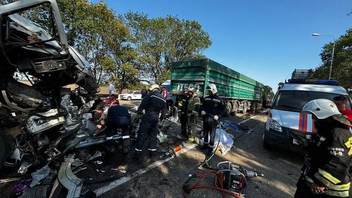 По факту массового ДТП в Армавире с тремя погибшими возбуждено уголовное дело