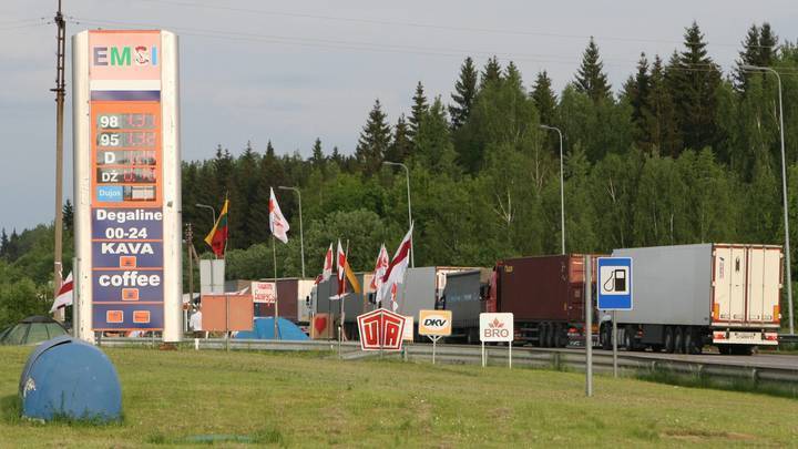 Латвия закрывает небо на границе с Россией и Белоруссией