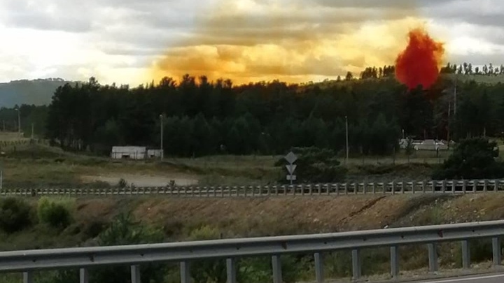Оранжевый дым над Большой Турой появился в результате разминирования боеприпасов
