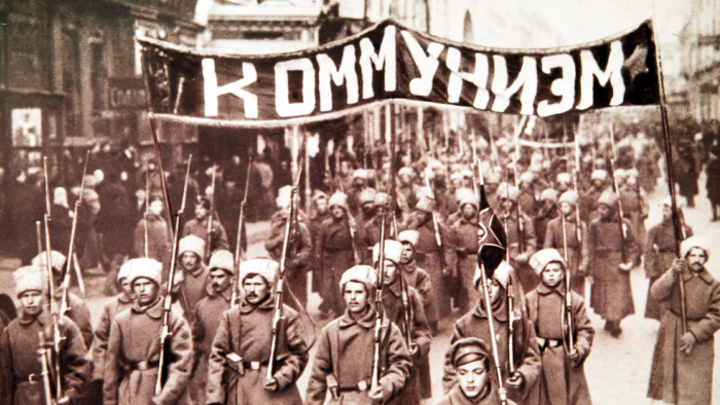 Холодная гражданская война между революционерами и контрреволюционерами: Начало XX столетия в России