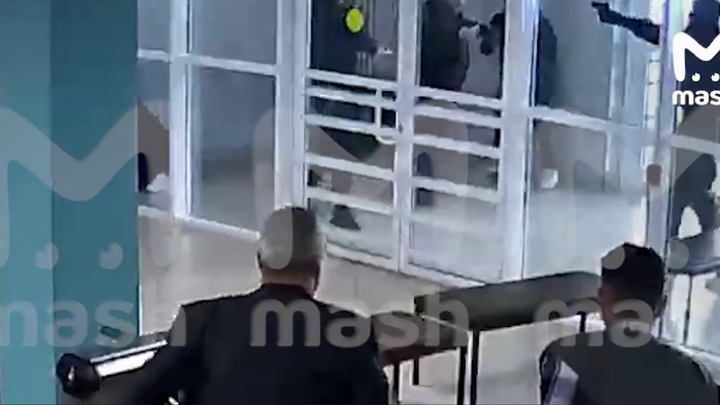 В челябинской школе подтвердили: к мигрантам-участникам драки у детей претензий нет