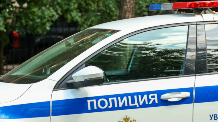 В Самарской области мужчина на катере изрубил винтом ноги 12-летней девочки