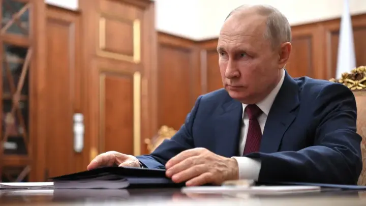 Президент? Я — не готов. Как Владимир Путин едва не сказал нет истории