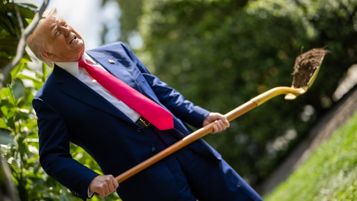 В 00:07 всё перевернулось. Трамп сделал ход козырем. Русским придётся дерзить