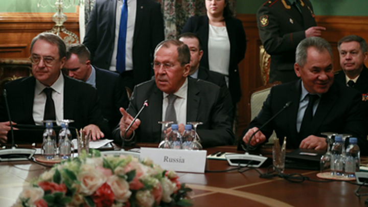 Таких Шойгу и Лаврова Figaro не покажет: Захарова тонко поддела всех, кричащих о вторжении России