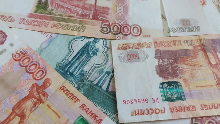 В Самаре за взятки под суд пошел сотрудник государственного бюджетного учреждения