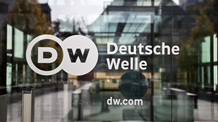 Один раз - не... неонацист: Немецкая DW оправдывает украинского фашиста
