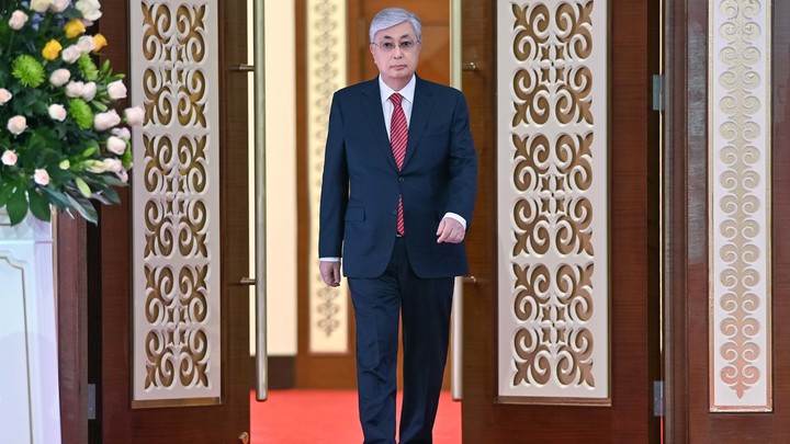 Глава МИД Греции на встрече с Токаевым назвал Казахстан гарантом стабильности в Центральной Азии