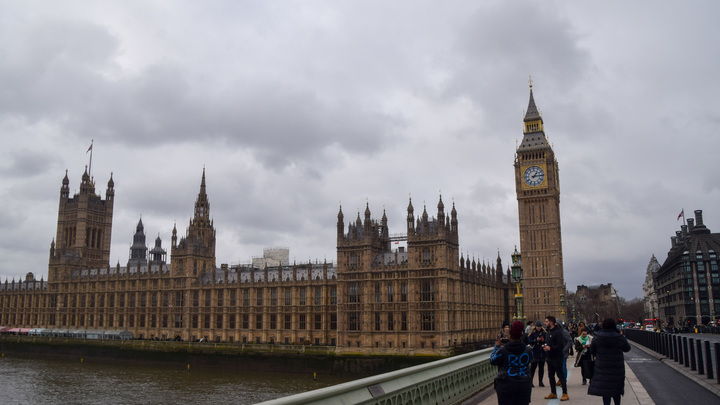 Британия лягнула США в битве за киевские деньги. План хитрее, чем кажется