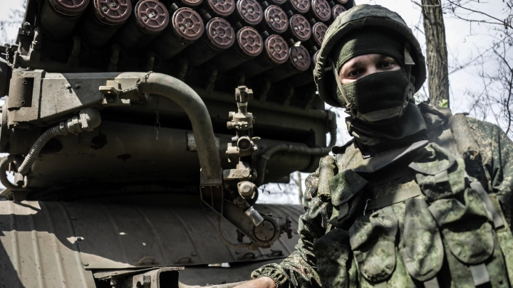 Украинцев застали врасплох. Русские используют на Курщине опасные грузовики из КНДР