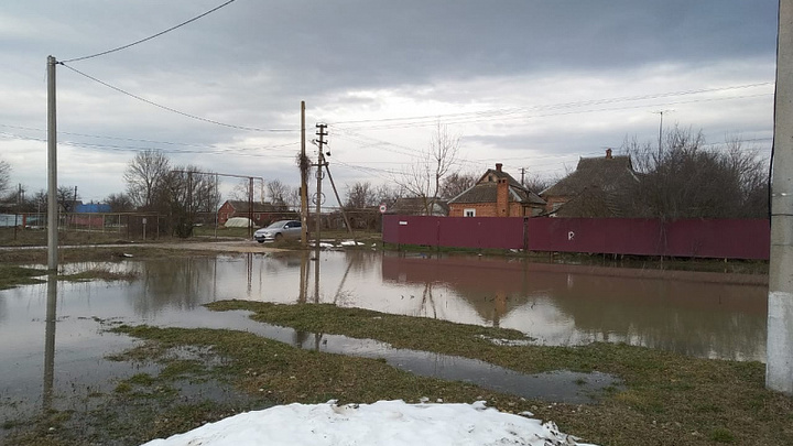 В трёх районах Краснодарского края введён режим ЧС из-за подтоплений
