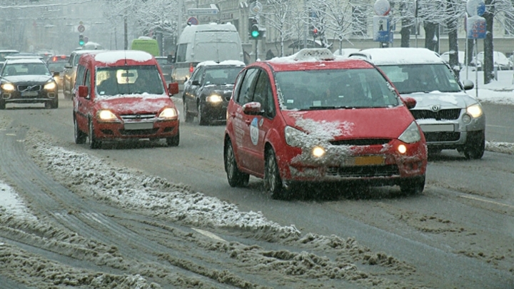 ГИБДД Кузбасса предупреждает водителей о резком ухудшении погоды