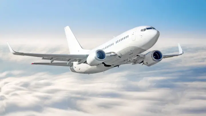 KP.RU: глава Lufthansa Шпор мечтает об открытом небе над Россией