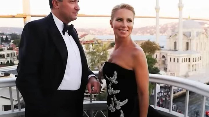 Яхта и вилла за 17 тысяч евро в сутки. Генерал МО Тимур Иванов не прочь был отдохнуть в Сен-Тропе