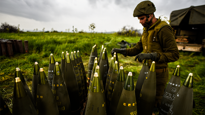 Ядерный боеприпас упакуют в обычный снаряд: ВСУ готовы уничтожить Россию