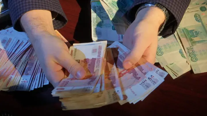 Некоторым пенсионерам выплатят две пенсии в декабре: кто получит