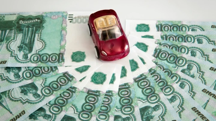 Нормальная жизнь в России: Люди хотят по 500 тысяч на члена семьи