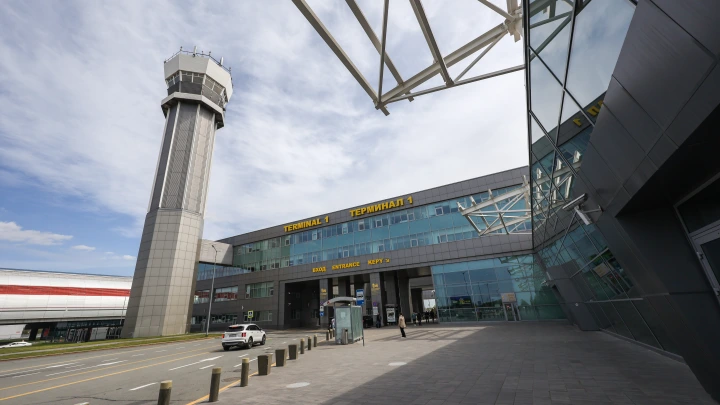 Золотой самолёт короля Малайзии приземлился в Казани