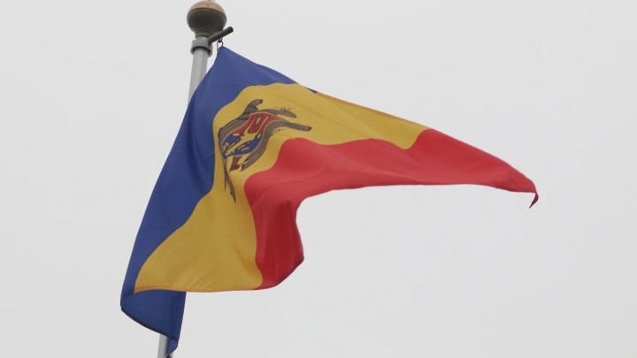 Выборы в Молдавии. Первые результаты. Пока всё идёт по знакомому сценарию