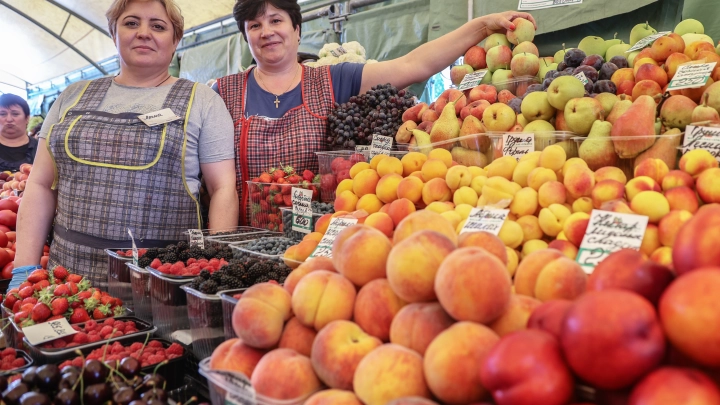 Сергей Собянин: Более 50 ярмарок выходного дня сейчас работает в Москве