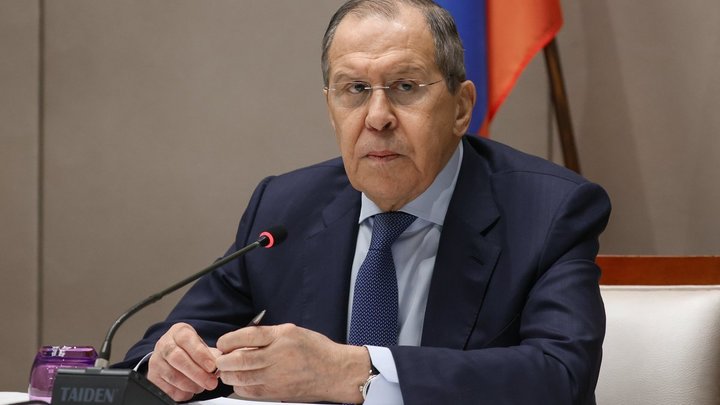 Лавров ответил на участие Столтенберга в эфире Эха Москвы: Так ему и надо