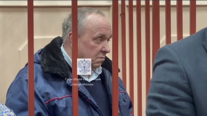 Суд арестовал начальника и гендиректора котельной Климовского завода после ЧП