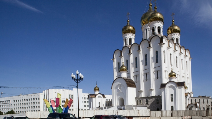 В Магадане критическая ситуация с мигрантами: Жители города устроили сход