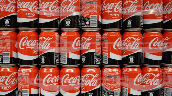 Не спешите выбрасывать: Банка из-под колы может заменить дорогой прибор