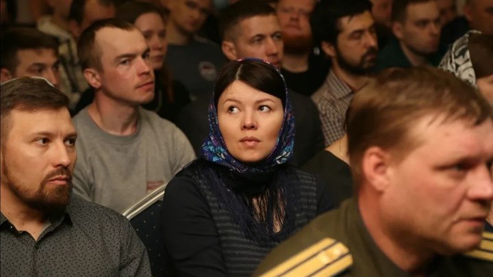 В Челябинске будут играть православные свадьбы и состязаться в русских видах спорта
