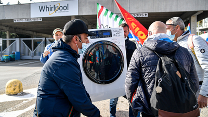 Whirlpool продаёт свой бизнес в России туркам. Раскрыты условия сделки