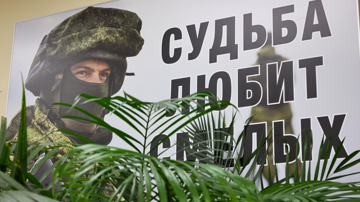 Удар был страшен, гарнизон уничтожен. Командование сутки не знало, что крепости у них больше нет