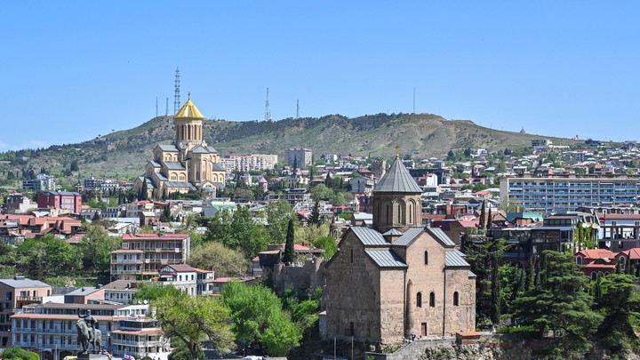 Вето на закон об иноагентах в Грузии преодолено. Премьер заявил о принципиальной позиции