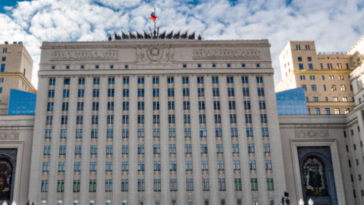 Без права на ошибку: В Минобороны поздравили русских военных инженеров