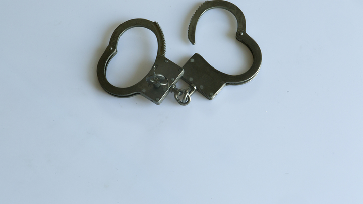 Выполнял задание куратора: На территории военной части в Коломне задержан местный житель - источник