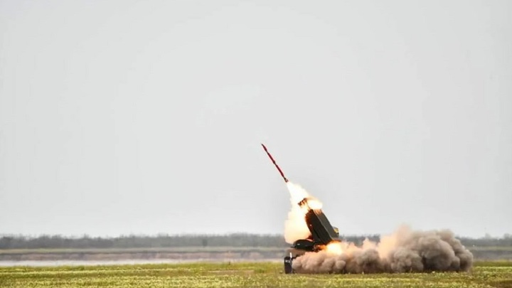 ВСУ провели ночной обстрел посёлка в Запорожской области